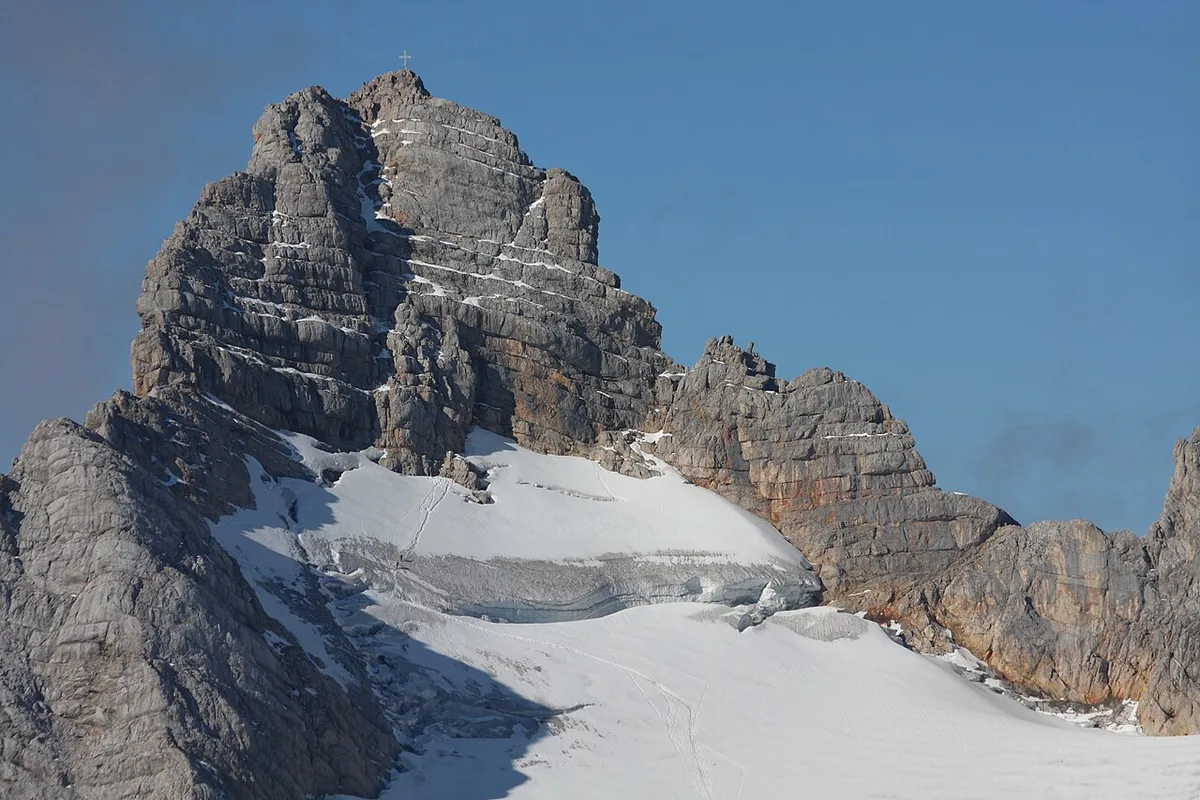 Ansicht von Dachstein, Österreich. Keine Abbildung eines bestimmten Verleihgeschäfts.